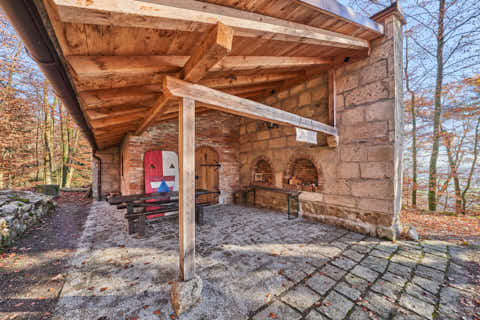 Gemeinde Julbach Landkreis Rottal-Inn Schlossberg Herbst (Dirschl Johann) Deutschland PAN